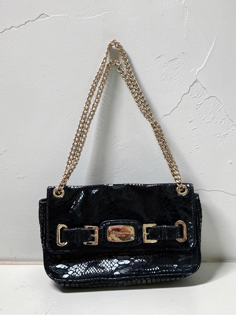 MICHAEL Michael Kors Black Python-Effect Hamilton Flap Shoulder Bag
